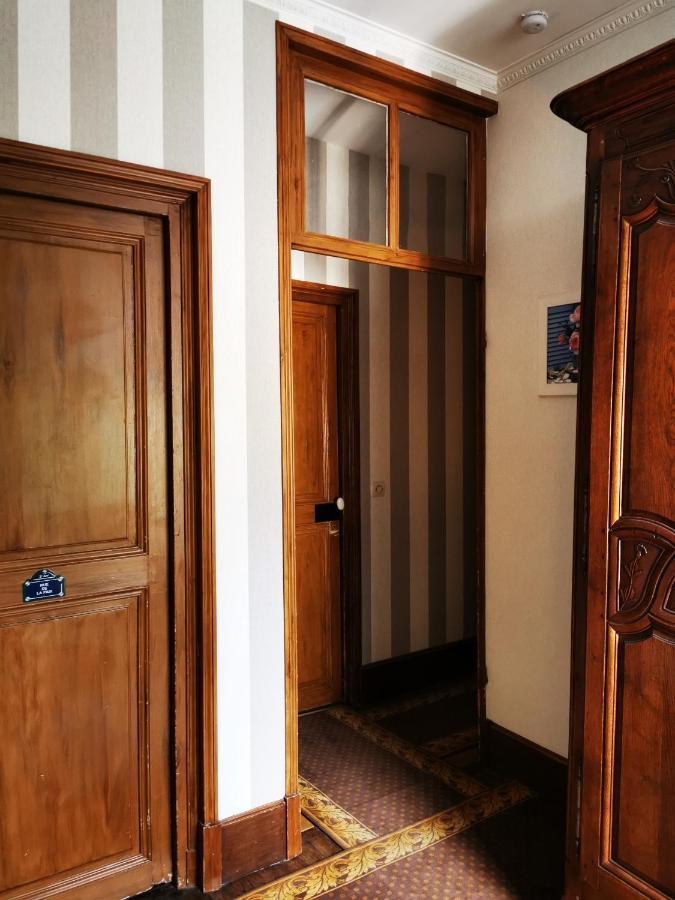 Hotel La Chasse Royale Plailly Exteriér fotografie