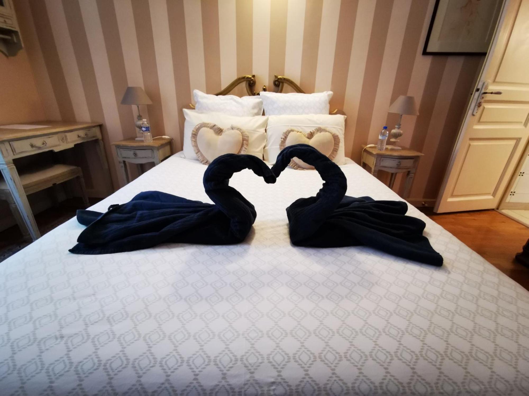 Hotel La Chasse Royale Plailly Exteriér fotografie